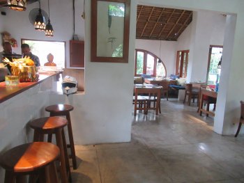 ウブドのカフェおすすめ！セージは自然派ベジタリアン行列人気店